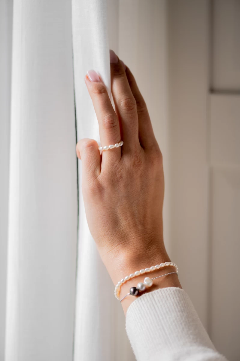 Stříbrný prsten ZILIA White Ghost Pearl