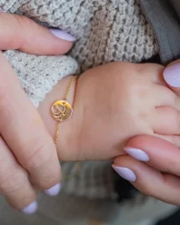 Dětský zlatý náramek