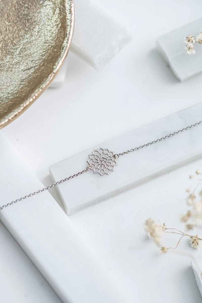 Stříbrný náramek Mandala