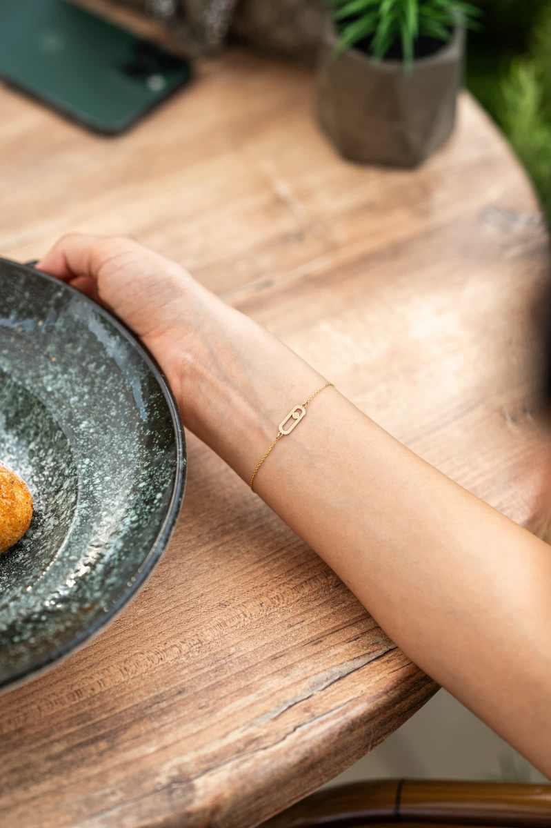 Náramek růžové zlato se spínacím špendlíkem