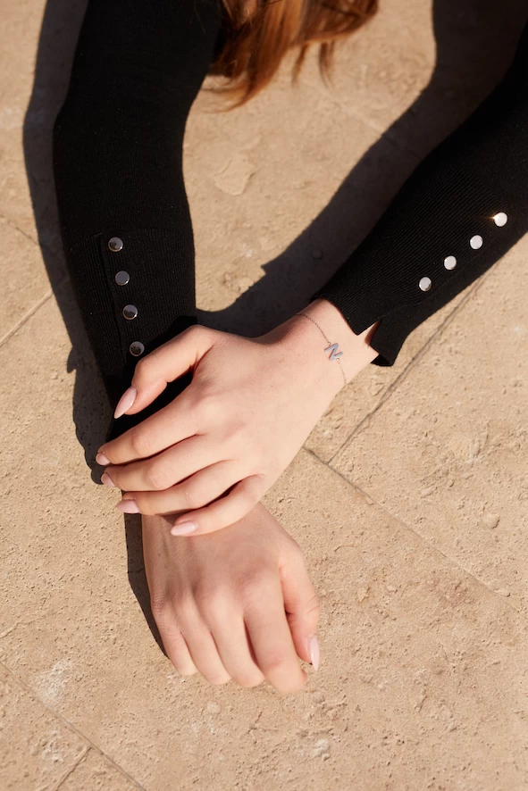 Stříbrný náramek ZILIA N Character