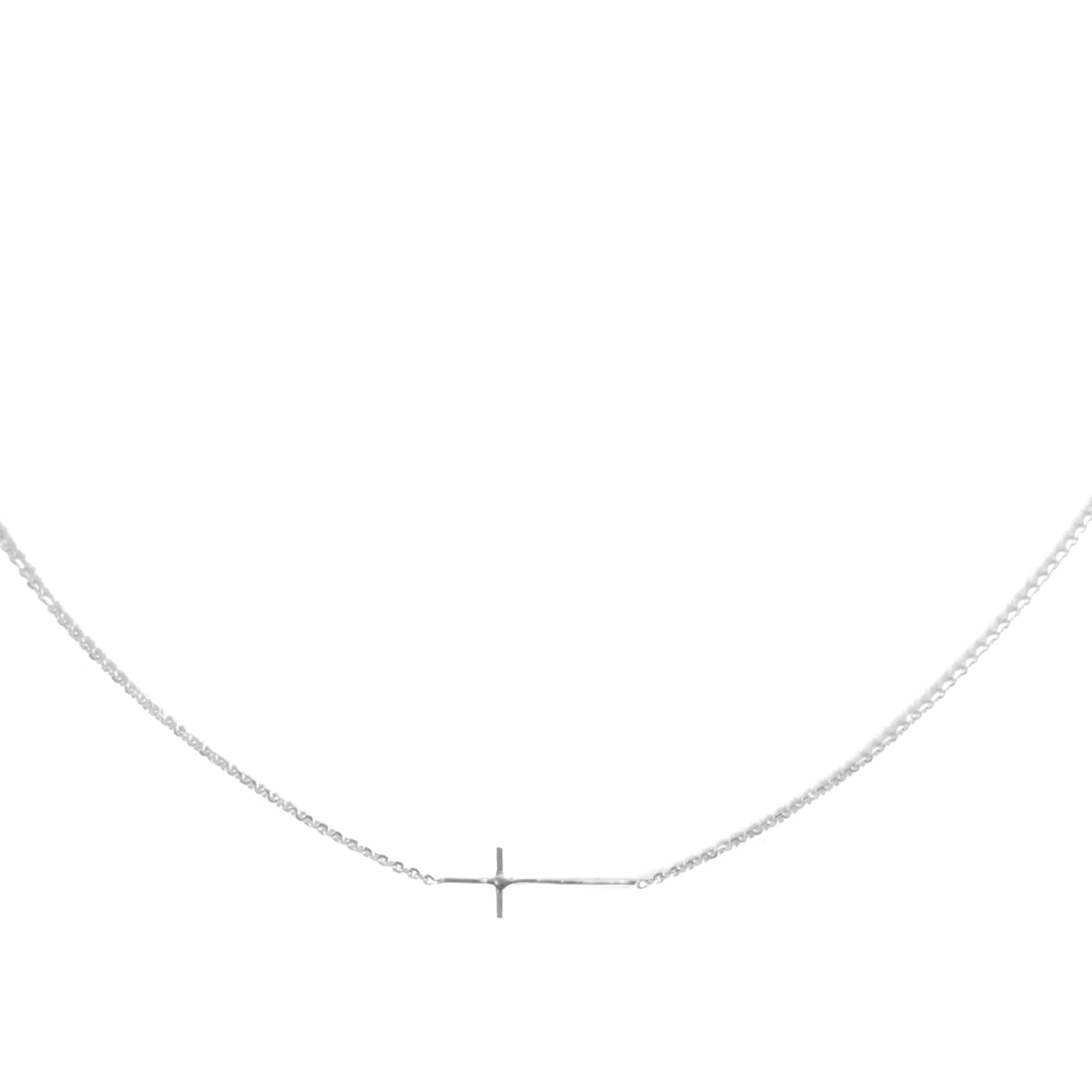 Stříbrný náhrdelník s křížkem